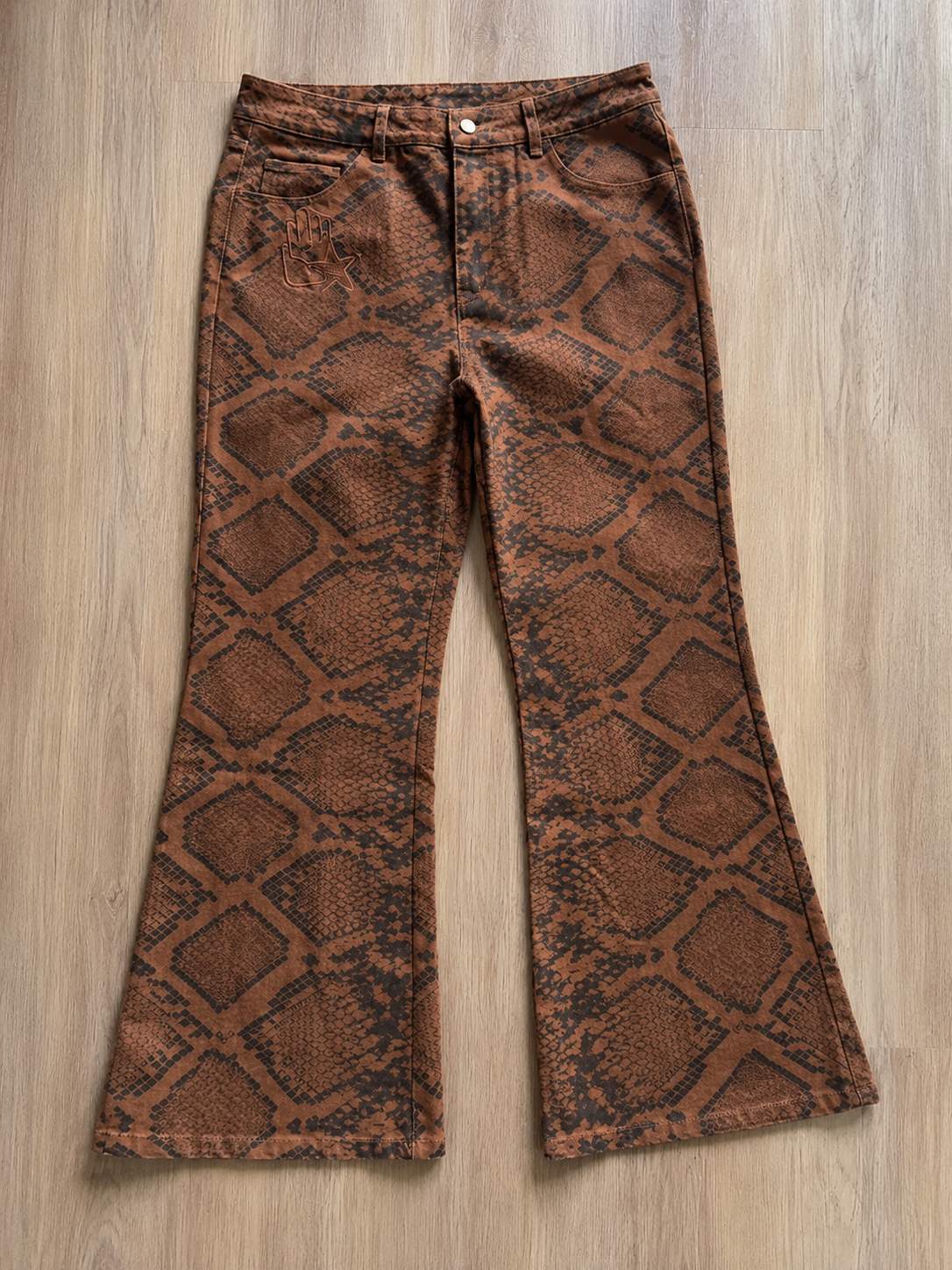 Distressed Collection