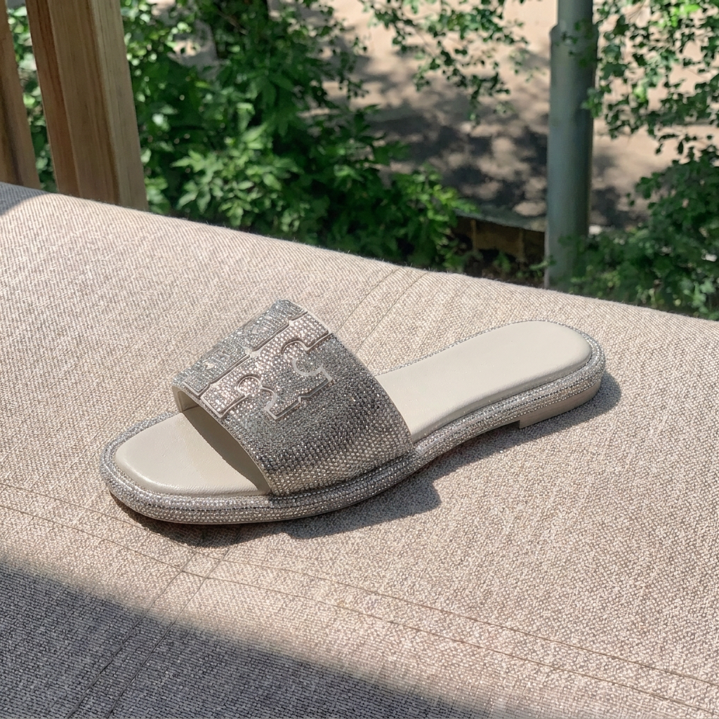 Everly Rhinestone Slides